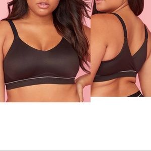 Cacique Intimates & Sleepwear - cacique Lane Bryant Black lounge bra Size 48D Cacique Intimates & Sleepwear - cacique Lane Bryant Black lounge bra Size 48D